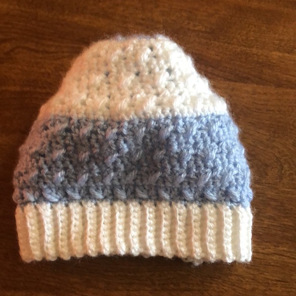 Cozy White and Blue Kids Beanie - Picture 4 of 4